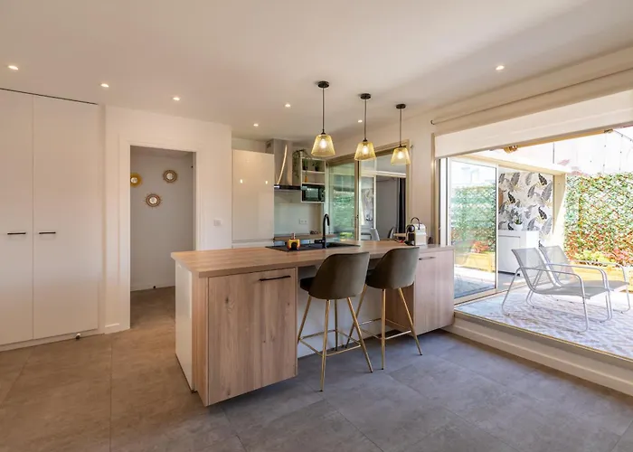 Le Seli, Luxueux 2 Pieces, Centre D'antibes Apartment Antibes